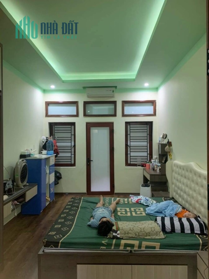40m 4 Tầng Giá 3,1 Tỷ Phố Khâm Thiên Đống Đa. Nhà Chủ Tự Xây Chắc Chắn. Chủ Cần Bán Nhanh