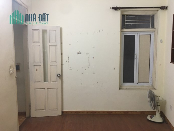 Bán nhà Minh Khai, Dt 22m, nhà 5 tầng, giá 1 tỷ x.