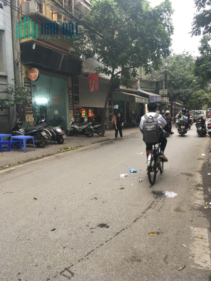 Bán nhà Minh Khai, Dt 22m, nhà 5 tầng, giá 1 tỷ x.