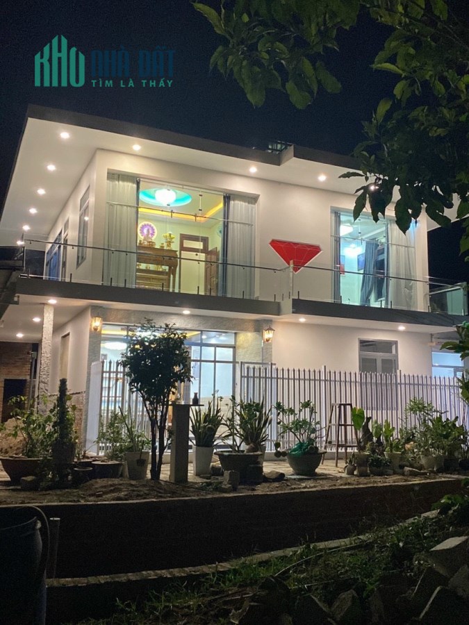 Siêu biệt thự sân vườn 1200m2 có sẵn quán cafe tại Diên Khánh giá chính chủ