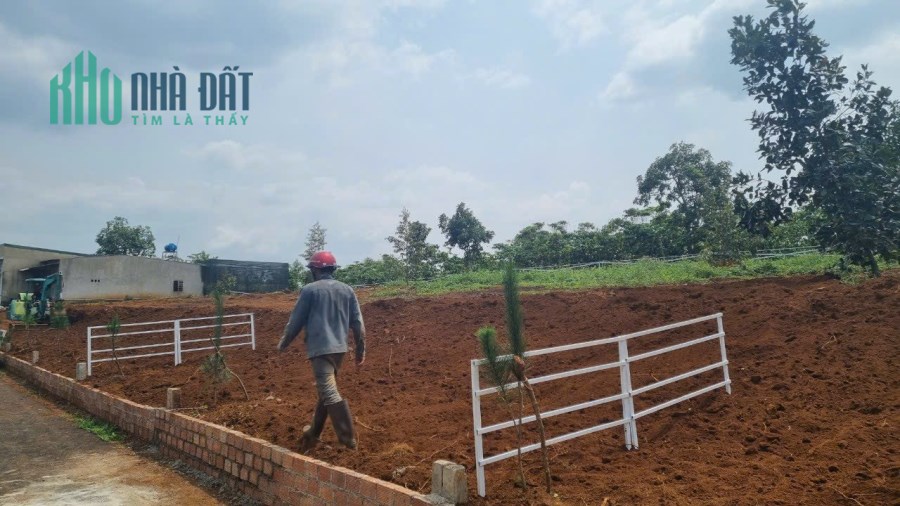 Giá 800 triệu/nền ĐẤT có sổ 100% thổ cư