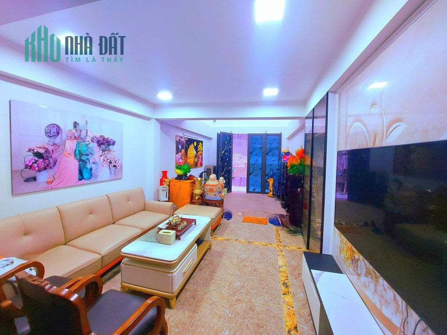 Bán nhàLô góc 8 tầng thang máy phố Vương Thừa Vũ 42m2 mặt tiền 4m nhà mới cực đẹp nhỉnh 8 tỷ