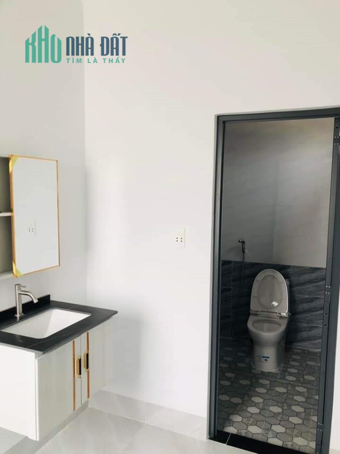 Ly Hôn Chia Tài Sản Bán Gấp 100m2 HXH Đỗ Xuân Hợp,Quận 9,SHR,k quy hoạch chỉ 3.x tỷ
