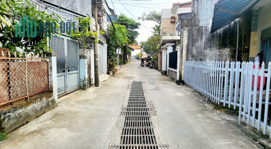 Nhà Nguyễn Nhàn, Ô tô đậu, 40m ra MT, 120m2, 2.x tỷ