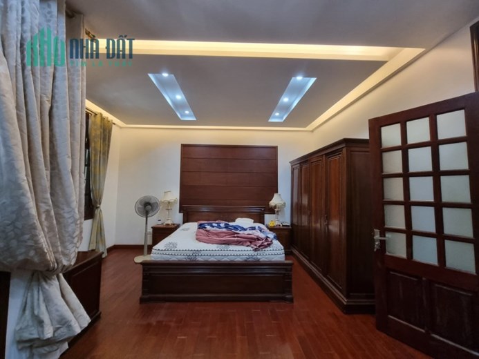 SIÊU HIẾM MẶT PHỐ QUAN NHÂN NHÂN CHÍNH 75M MẶT TIỀN 6M Ô TÔ KINH DOANH SẦM UẤT NHỈNH 13 TỶ