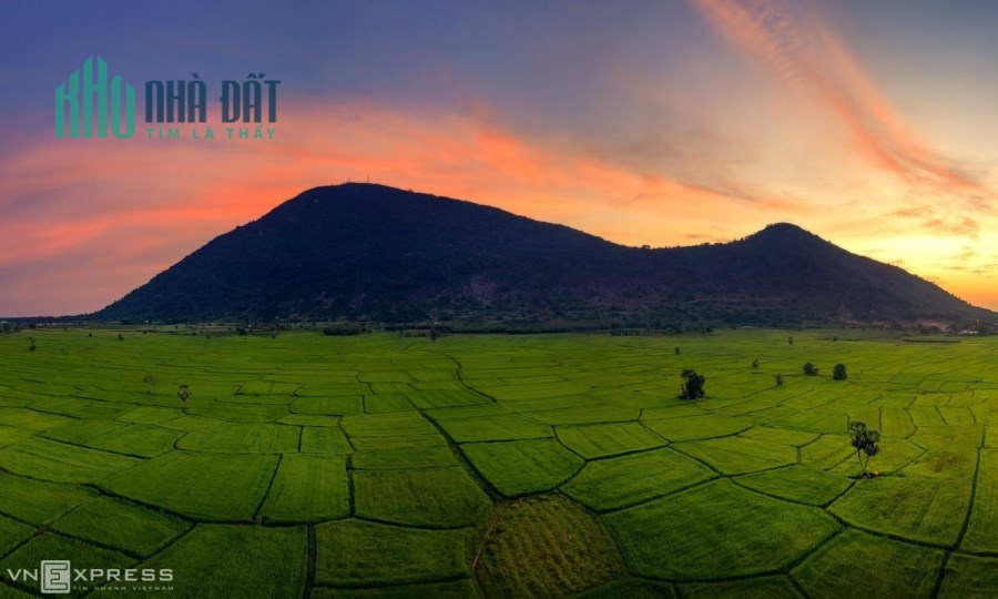 Cơ hội cho nhà đầu tư - Đất vườn mặt tiền rộng – Sổ riêng
