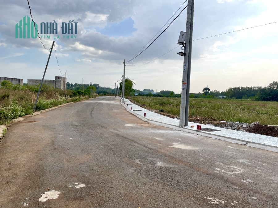 Đất thổ cư ngay KCN Dầu Giây - Đồng Nai, 600tr sở hữu ngay 130m2, SHR