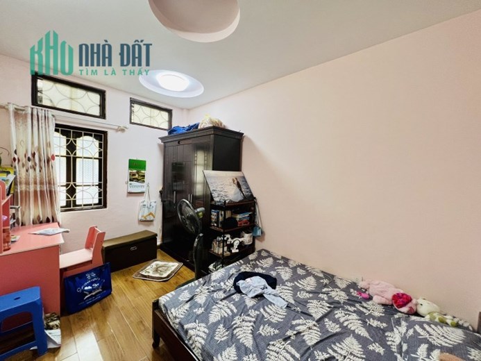 Bán nhà Quỳnh Lôi Hai Bà Trưng 45m2 x 4 tầng, MT 3m giá 5.5 tỷ