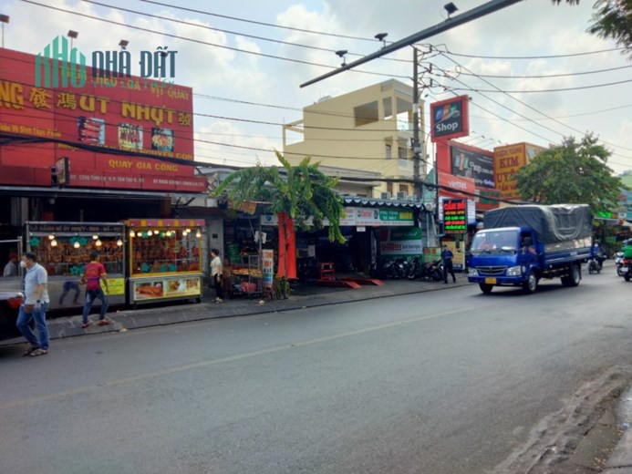 Cho thuê nguyên căn thuận tiện kinh doanh đường tỉnh lộ 10 Bình Tân