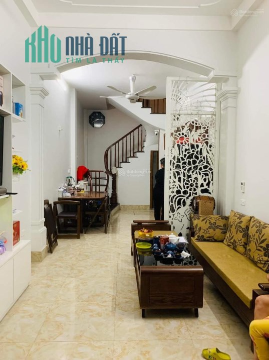 BÁN NHÀ PHÚ DIỄN - BẮC TỪ LIÊM: 35M2, XÂY 5 TẦNG, GIÁ 4.4 TỶ