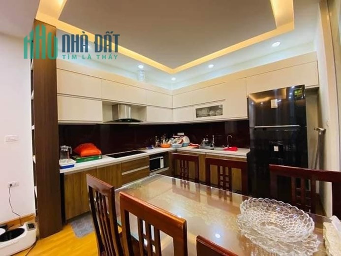 Cho Thuê Nhà #KHƯƠNG_TRUNG TX, CÓ #GARA NGÕ XE TẢI, 4 Ngủ Mênh Mông 15tr/tháng