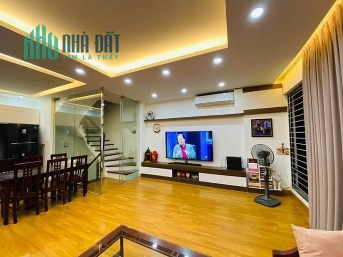 Cho Thuê Nhà #KHƯƠNG_TRUNG TX, CÓ #GARA NGÕ XE TẢI, 4 Ngủ Mênh Mông 15tr/tháng