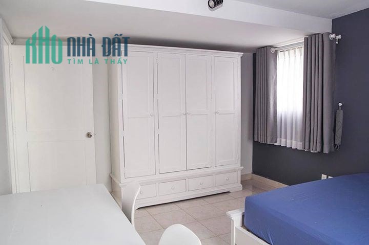 Bán nhà Quỳnh Mai Hai Bà Trưng 29m2 x 3 tầng MT 2.6m giá 5 tỷ