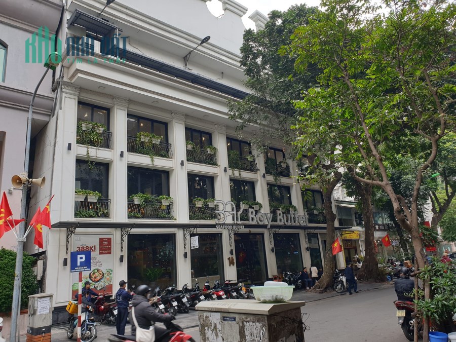 Bán nhà mặt phố Tông Đản, Hoàn Kiếm, Building cho tập đoàn lớn, 750m2, MT 21m, 490 tỷ