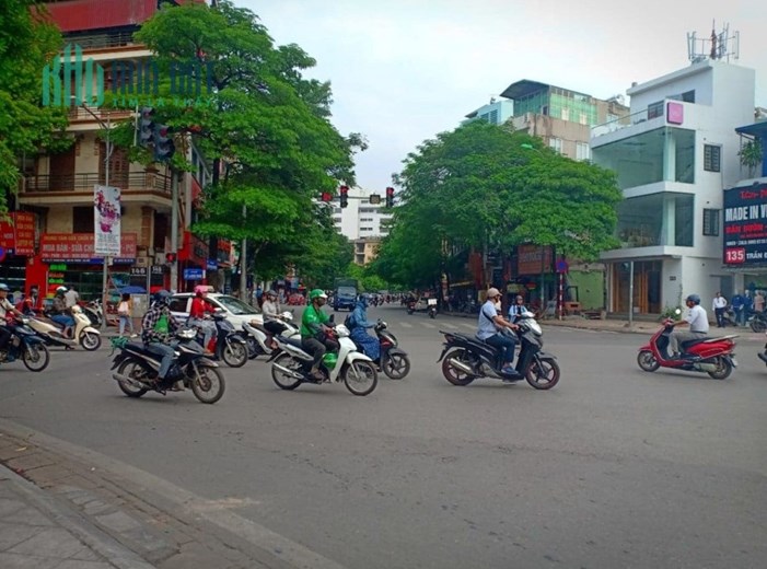 Cho thuê cửa hàng 50m2 x 2 tầng phố Trần Đại Nghĩa, Hai Bà Trưng, Hà Nội