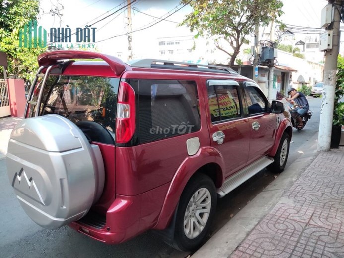 Chính chủ cần bán xe Ford Everest đỏ 2015 số tự động Phường 11, Quận Tân Bình, Tp Hồ Chí Minh