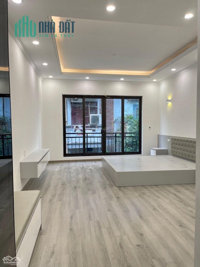 Chính chủ bán nhà 50m x 7 tầng thang máy - 174 Nguyễn Ngọc Nại, TX<,HN