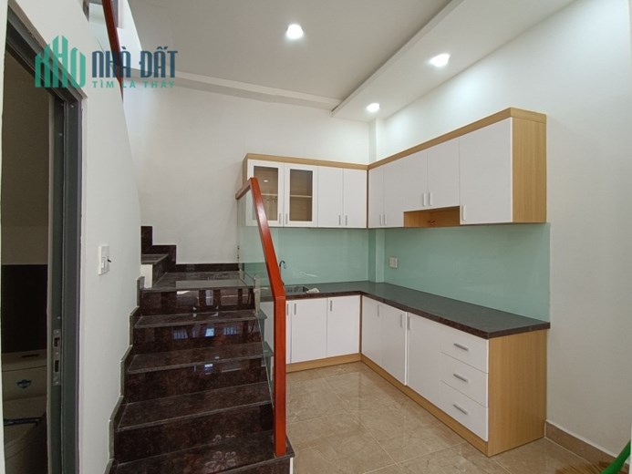 BÁN NHÀ HXT THOẠI NGỌC HẦU, TÂN PHÚ - 4x9 VUÔNG - 2 TẦNG MỚI Ở NGAY - CHỈ NHỈNH 4 TỶ