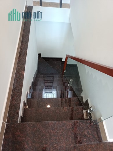 BÁN NHÀ HXT THOẠI NGỌC HẦU, TÂN PHÚ - 4x9 VUÔNG - 2 TẦNG MỚI Ở NGAY - CHỈ NHỈNH 4 TỶ