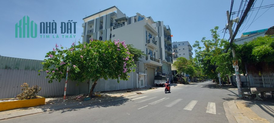 Bán lô đất mặt tiền Đường số 77, Tân Quy, Quận 7; DT: 31 x 64 = 1.984m, giá 120 tỷ