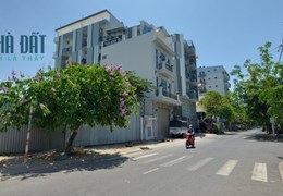 Bán lô đất mặt tiền Đường số 77, Tân Quy, Quận 7; DT: 31 x 64 = 1.984m, giá 120 tỷ
