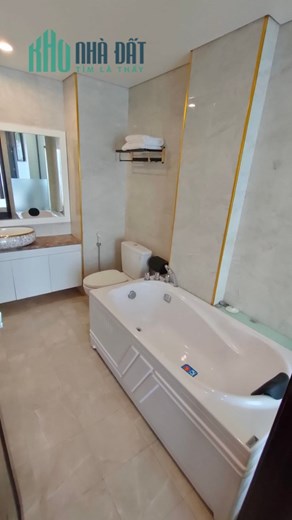 Khách sạn apartment hạng sang, Cầu Giấy, dòng tiền 250 triệu/ tháng, 70m2 x8T, 29 tỷ