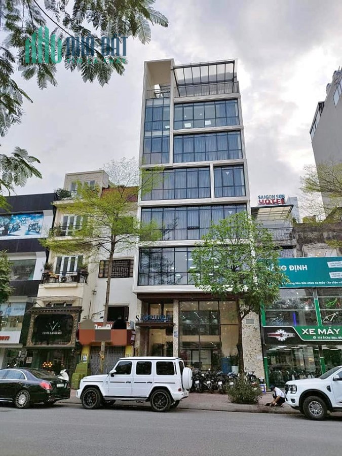 Nhà Mặt Phố Võng Thị, view Hồ Tây, Gara Ô TÔ,THANG MÁY,  100m2 x8T, 30 tỷ