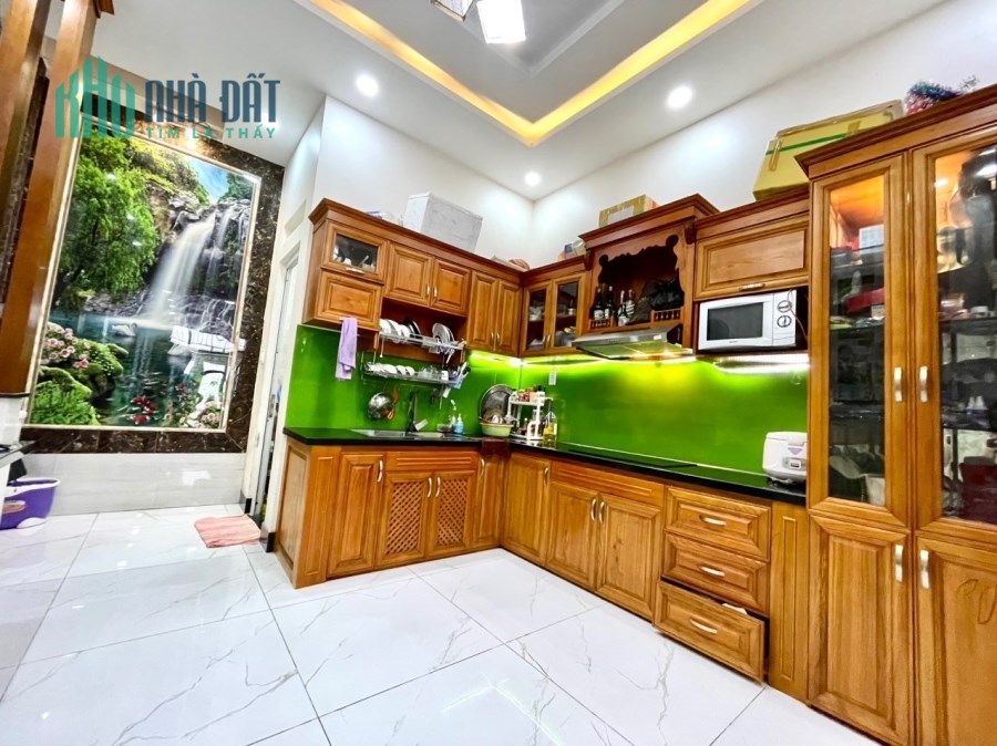 BÁN NHÀ SIÊU ĐẸP NGAY NGÃ TƯ GA - ĐƯỜNG 8M - NHÀ MỚI Ở NGAY - 4PN - VUÔNG VỨC - 56M2 - 4.6 TỶ
