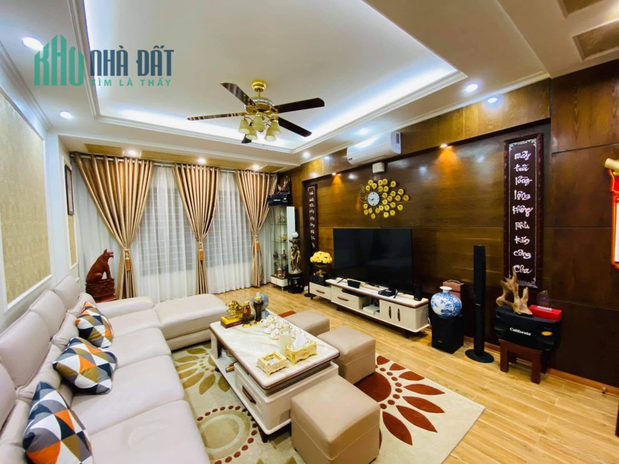 Bán nhà phố Xã Đàn, Đống Đa, 4 tầng, 66m2, mt 4.3m. giá: 11.5 tỷ