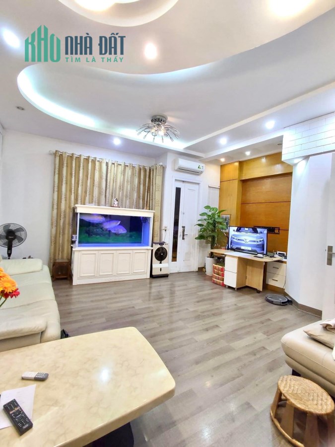 Bán gấp nhà phố Đào Tấn, Ba Đình 65m, 4 tầng, mt 4m. Giá: 17.5 tỷ