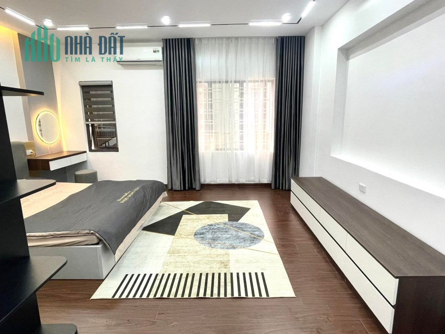 Bán gấp nhà phố Đào Tấn, Ba Đình 65m, 4 tầng, mt 4m. Giá: 17.5 tỷ