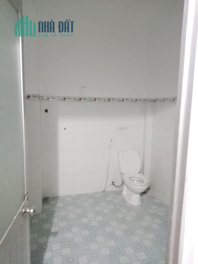Nhà thuê 3 Tầng đường 266 Bùi Minh Trực P6Q8 - Giá : 15 Triệu