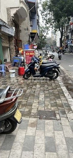 Bán gấp nhà mặt phố Yên Phụ nhỏ, 6 tầng, TDTSD 390m2, MT 4,4m