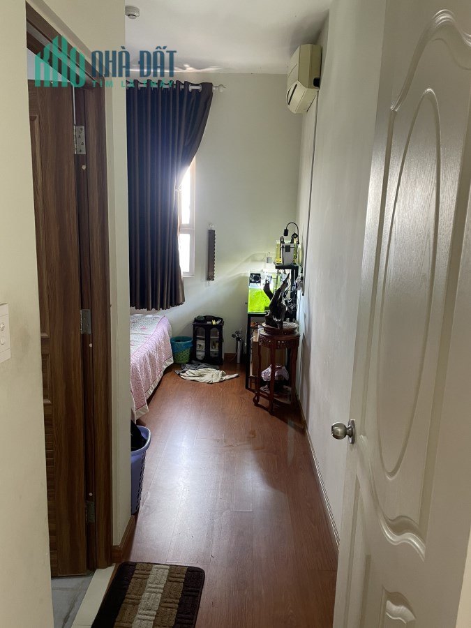 Bán trong tháng. CH 2PN view hồ bơi, Tiện ích có sẵn, tặng kèm nội thất Lh 0382202524