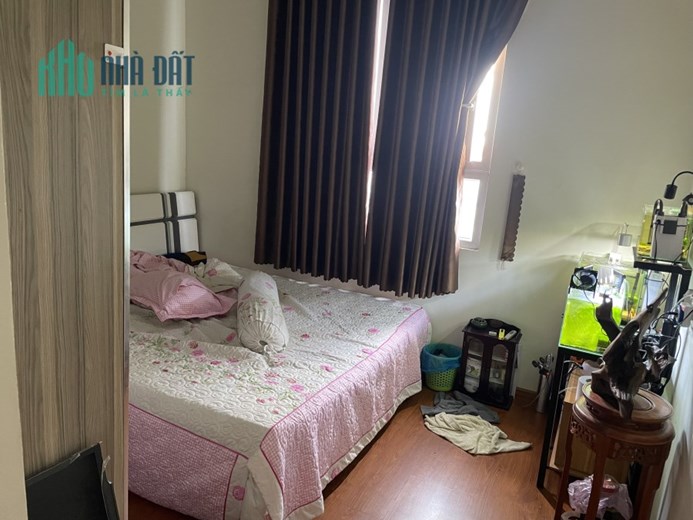 Bán trong tháng. CH 2PN view hồ bơi, Tiện ích có sẵn, tặng kèm nội thất Lh 0382202524