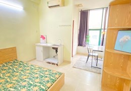 Chính chủ cho thuê căn hộ dịch vu 215 CỘNG HÒA Tân Binh 4.2 tr