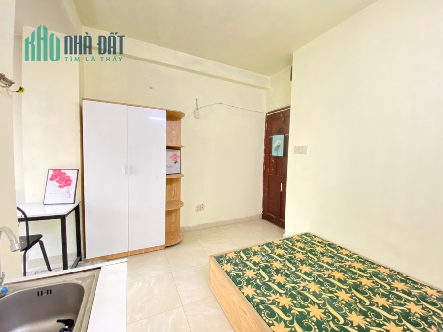 Chính chủ cho thuê căn hộ dịch vu 215 CỘNG HÒA Tân Binh 4.2 tr