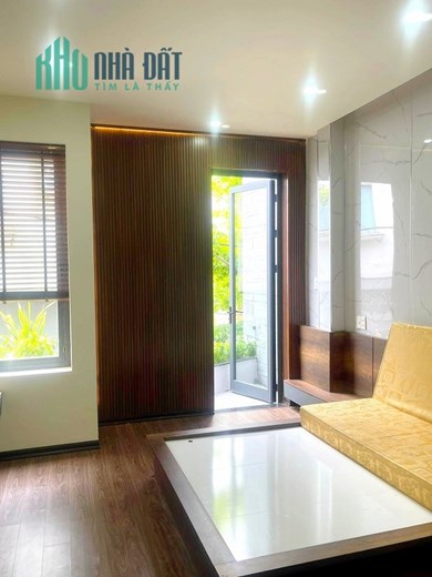 Gấp bán nhà Hàn Mặc Tử, 3 tầng mới đẹp, ô tô đỗ vài bước, chỉ 4.x tỷ. 0905.880.363