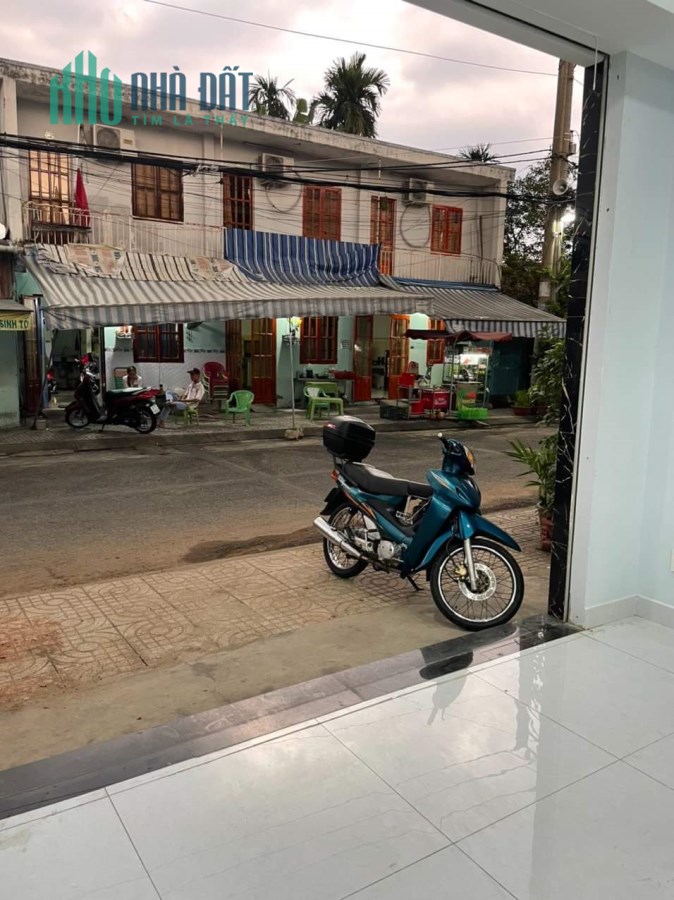 GẤP CHỦ CẮT LỖ GIẢM THÊM 500 TRIỆU NHÀ MẶT TIỀN 3PN TRƯỜNG THỌ CHỈ 7 TỶ 350 TRIỆU LH :0966785537
