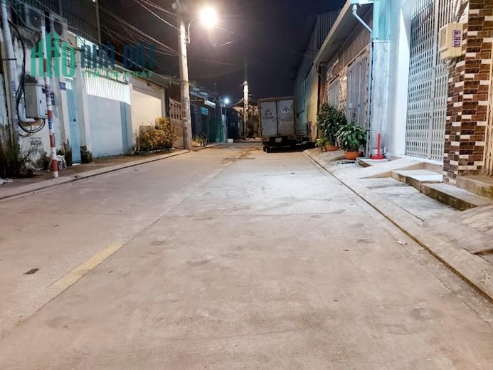 Bán nhà HXH đường Phan Văn Hớn, Quận12, 130m2, giá 5 tỷ 7 TL.