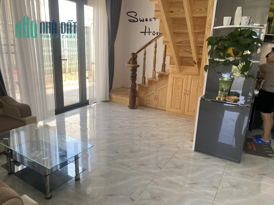 KẸT TIỀN HẠ GIÁ 3 TỶ 4 CÒN 2 TỶ 9 BÁN NHANH TRONG TUẦN NÀY!