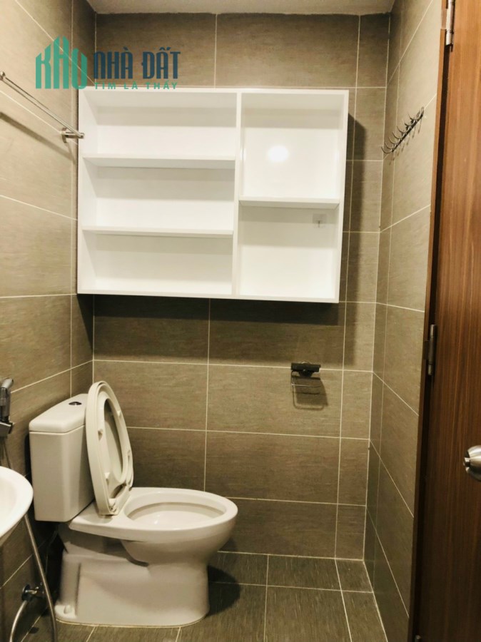 Cho thuê CHCC The Pegasuite Q8, 68m2, 2Pn, 2tollet, nội thất, giá 11tr