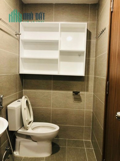 Cho thuê CHCC The Pegasuite Q8, 68m2, 2Pn, 2tollet, nội thất, giá 11tr