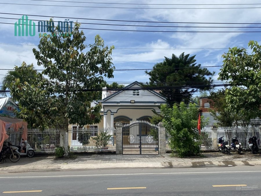 Cho thuê nhà nguyên căn 1800m2 mặt tiền số 66 – 68 Tỉnh Lộ 765, H. Xuân Lộc, Đồng Nai