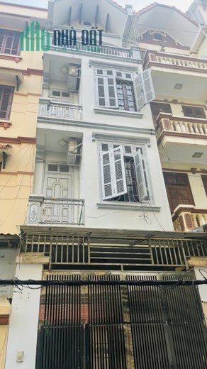 Mua là thắng! Nhà đẹp ở ngay phố Nguyễn Khánh Toàn, Cầu Giấy thoáng rộng, KD hiệu quả 4 tầng 48m2,