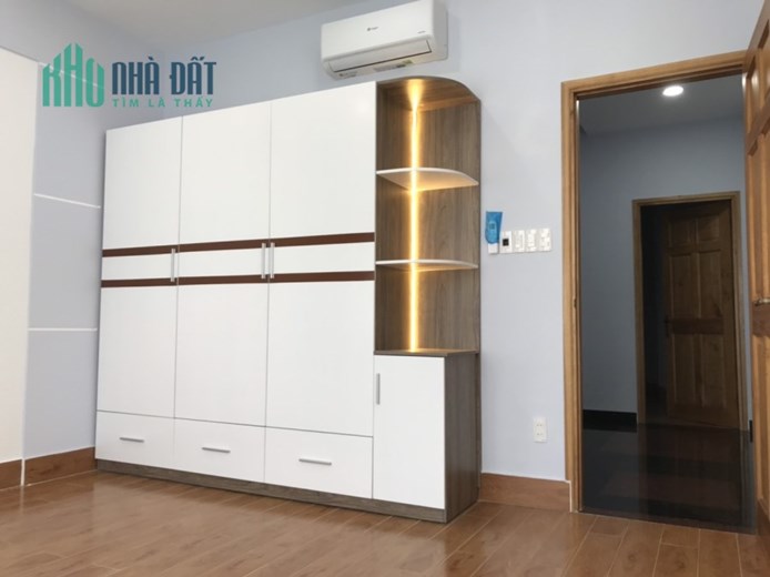 Chính chủ cần bán căn nhà HXH 3 lầu, 46.2m, Hoàng Bật Đạt, p15, Tân Bình