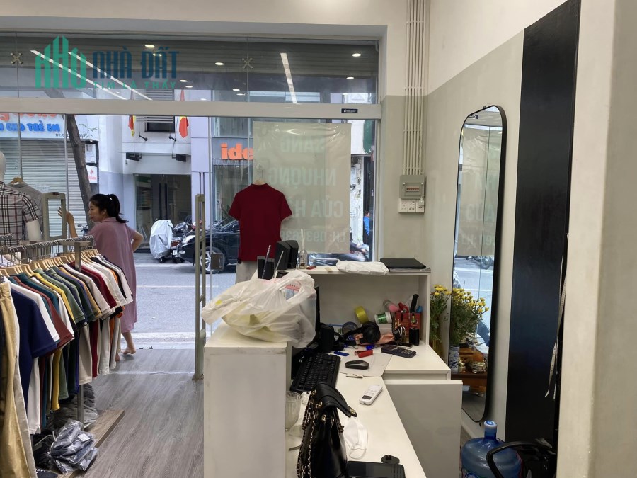 Mình cần sang nhượng cửa hàng tại 6 Mai Hắc Đế, HBT, HN