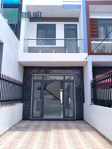 Bán Nhà Ngay KCN Cầu Tràm - Kế Bên KDC Trung Thành - Cách Chợ Bình Chánh 15phút di chuyển - Chính