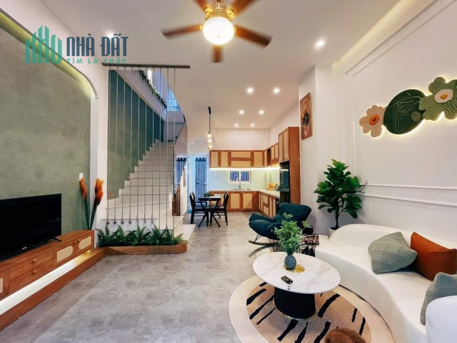 NHÀ ĐẸP 3 TẦNG 3 MÊ KIỆT LÊ ĐÌNH LÝ - QUẬN HẢI CHÂU