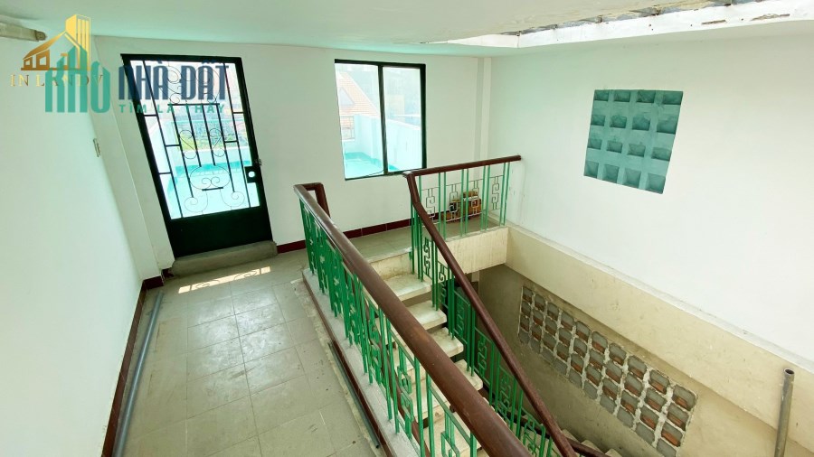 Cho thuê nhà, MBKD mặt tiền Q6-Phạm Đình Hổ (120tr)